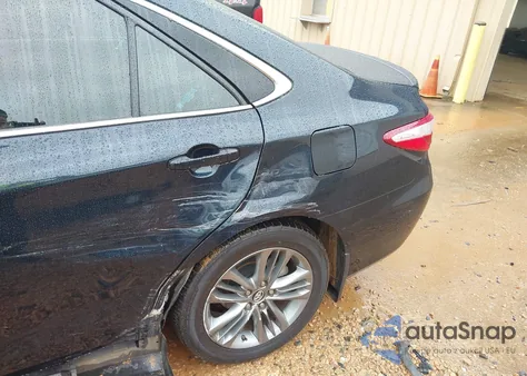 2017 Toyota Camry Se z USA, uszkodzony, nr VIN 4T1BF1FK4HU406711